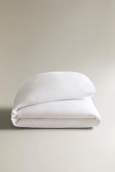 COTTON PIQUÉ BEDSPREAD
