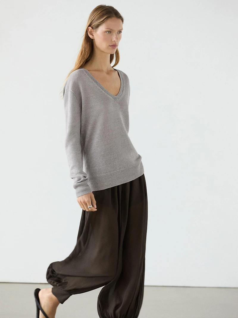 Pull en maille 100 % lin à col V