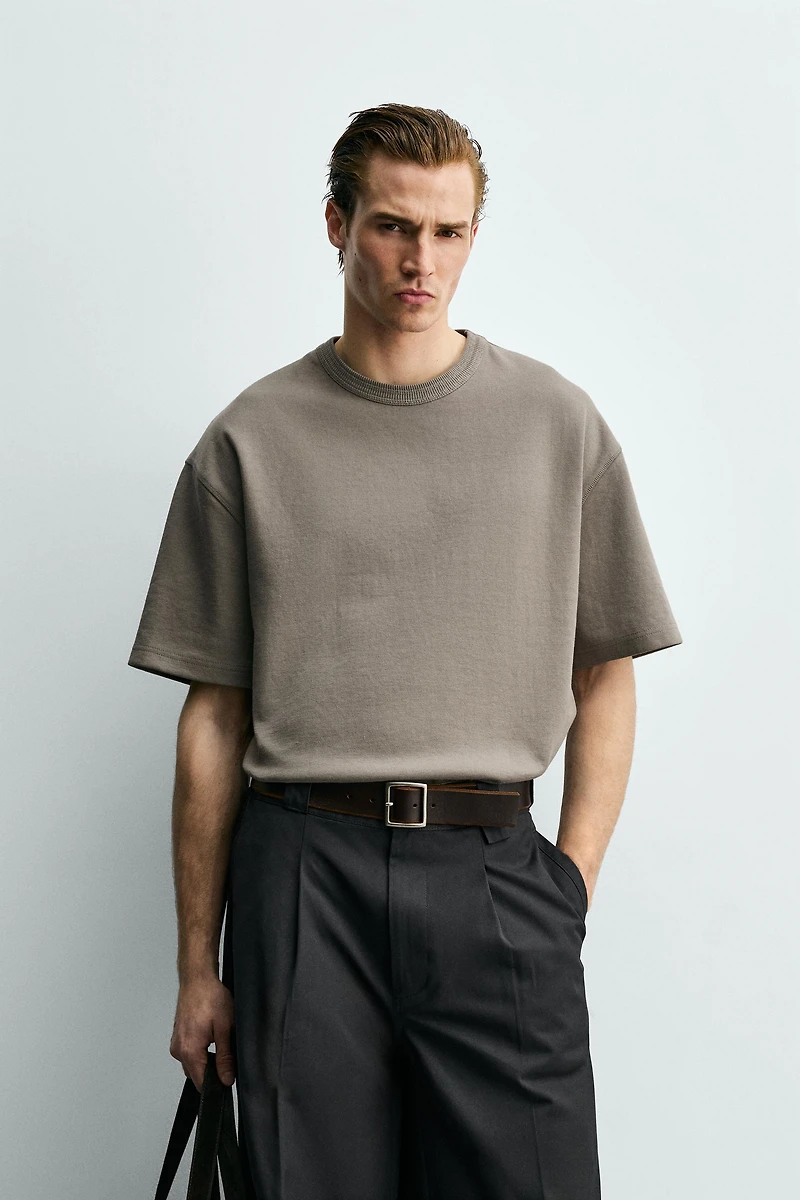 RELAXED FIT SHORT SLEEVE SWEATSHIRT