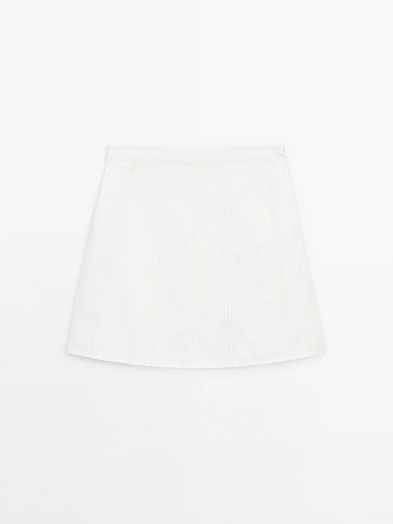 Short denim skirt with seam details