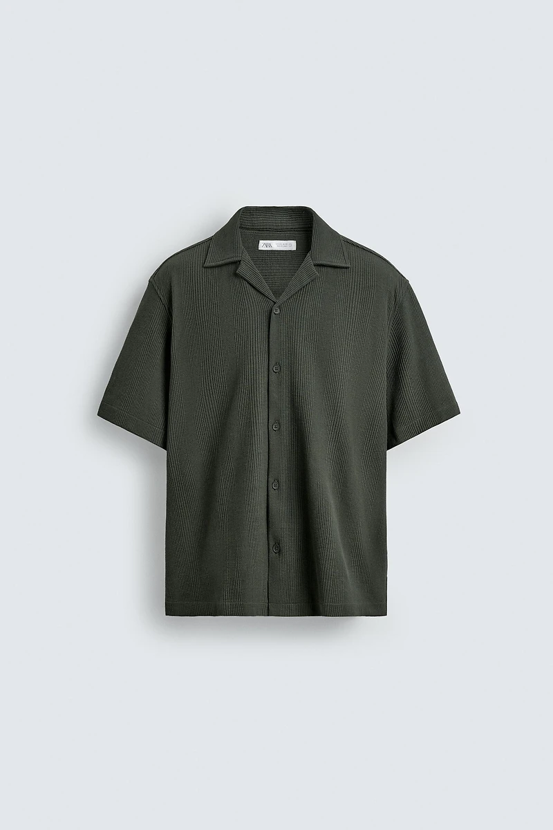 REGULAR FIT TEXTURED SHIRT