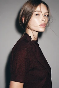 TIED KNIT TOP