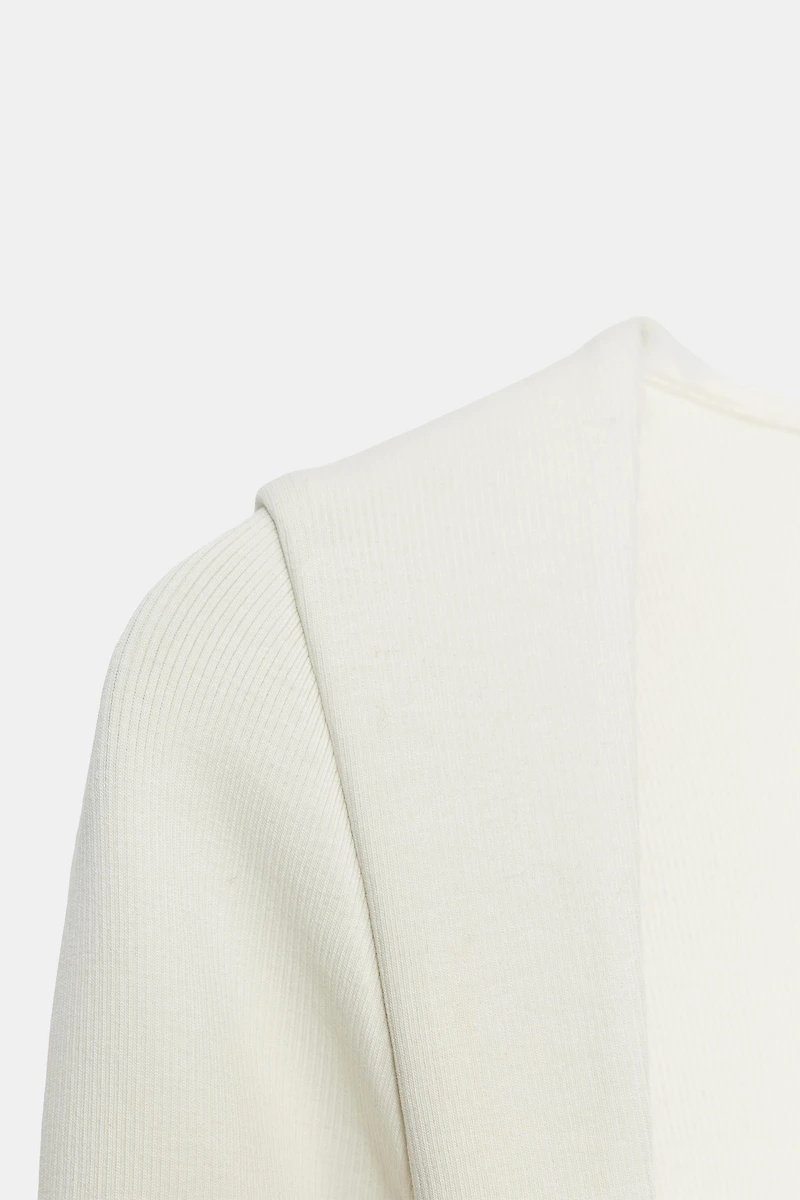 RIBBED SQUARE NECK TOP