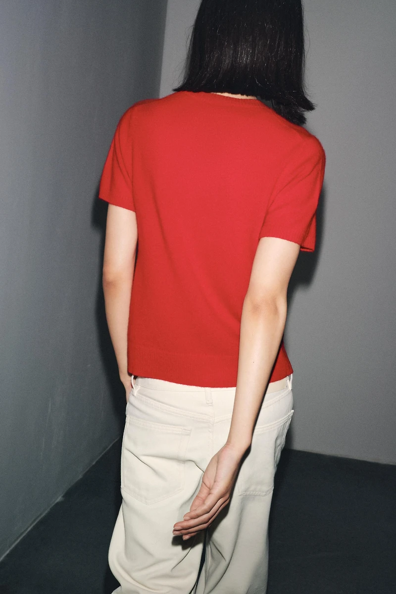 100% CASHMERE SHORT SLEEVE SWEATER