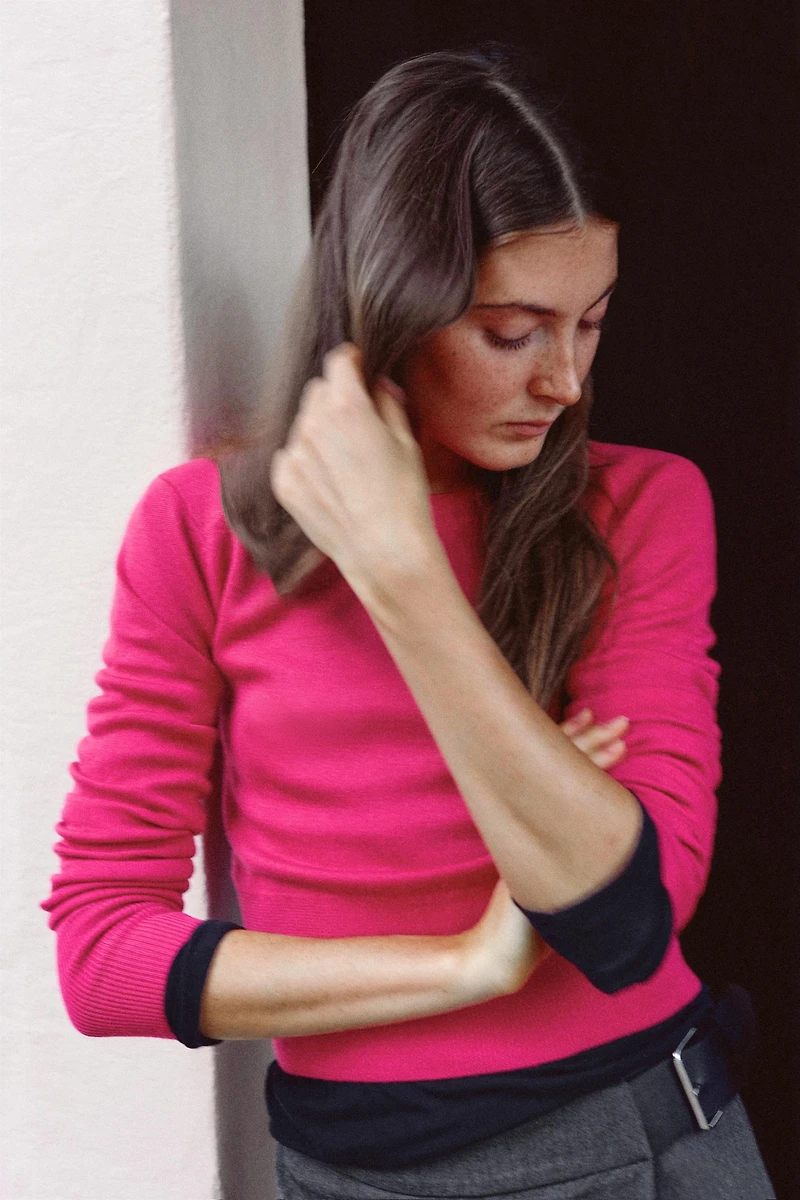 PLAIN KNIT WOOL SWEATER