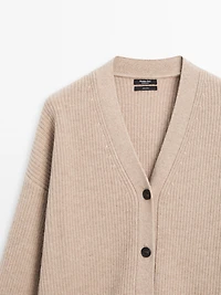 100% wool knit cardigan