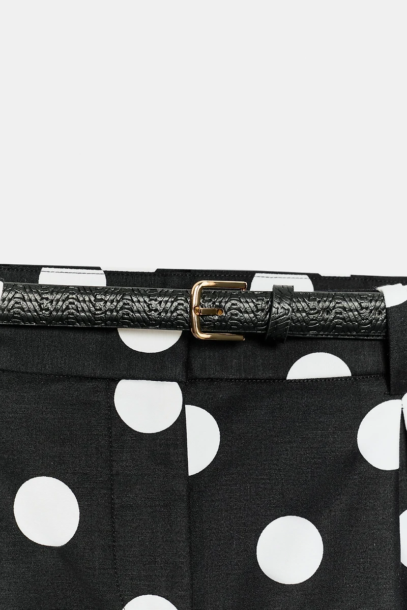 POLKA DOT BELTED PLEATED SHORTS