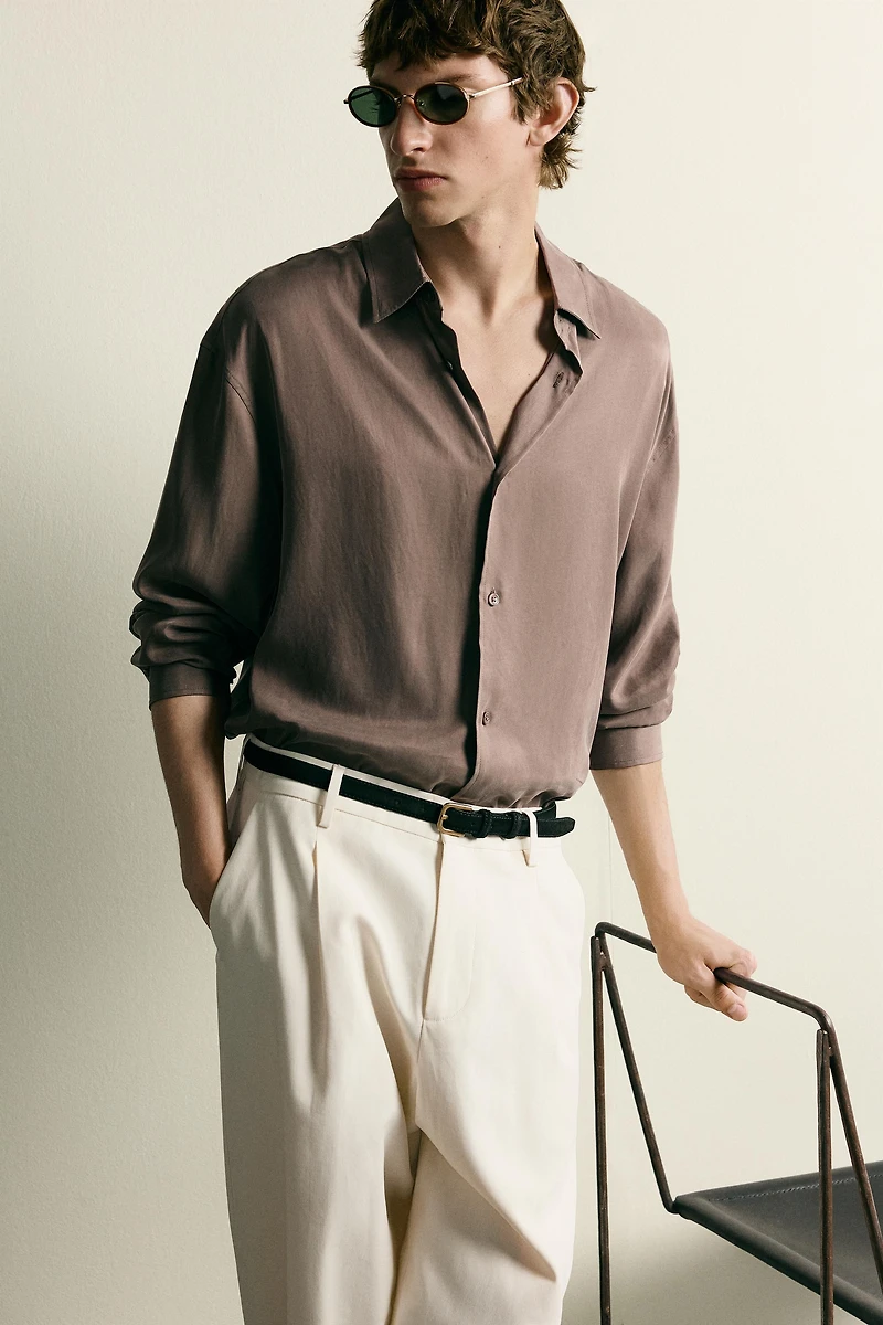 RELAXED FIT FLOWY SHIRT