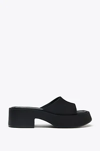 CHUNKY SATIN SANDALS