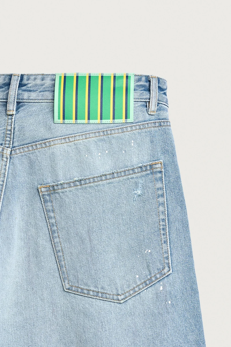 RIPPED BAGGY FIT JEANS