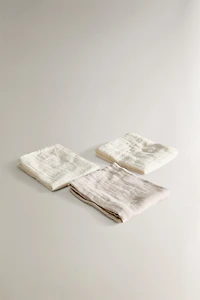SET OF CHILDREN’S MOON MUSLIN CLOTHS (SET OF 3)