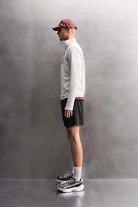 SHORT PERFORÉ 9"