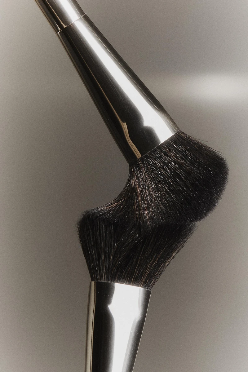 MAKEUP BRUSH SET (SET OF 4)