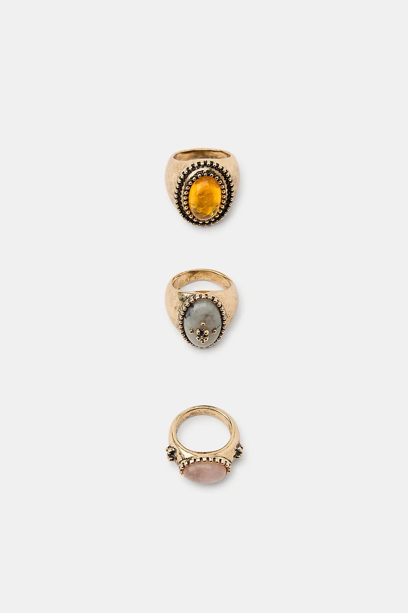 LOT DE 3 BAGUES AVEC PIERRES