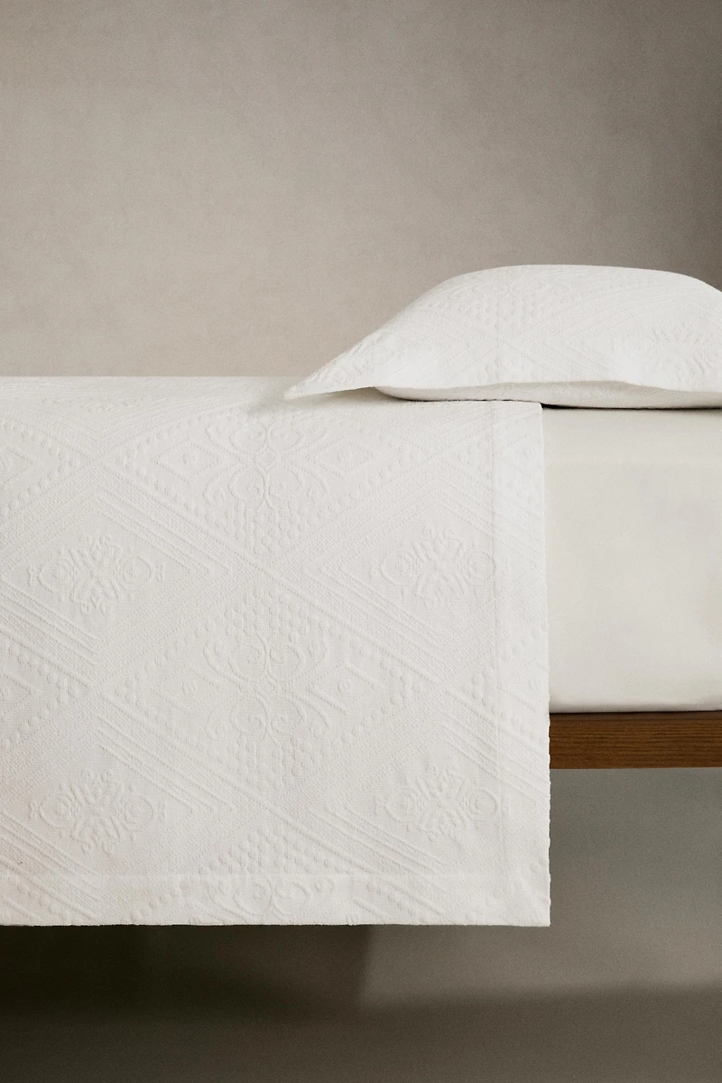 COUVRE-LIT COTON MOTIF GÉOMÉTRIQUE