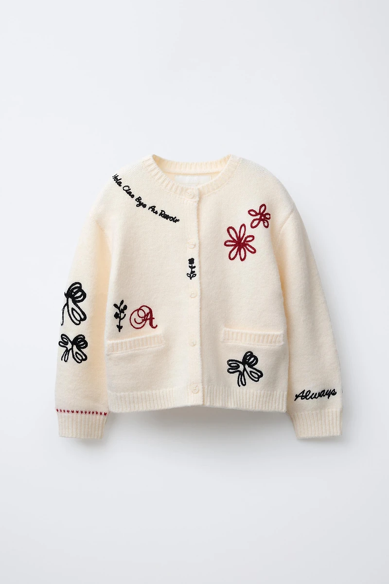 GILET EN MAILLE BRODÉ