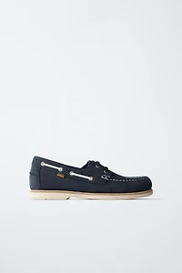 LEATHER BOAT SHOES