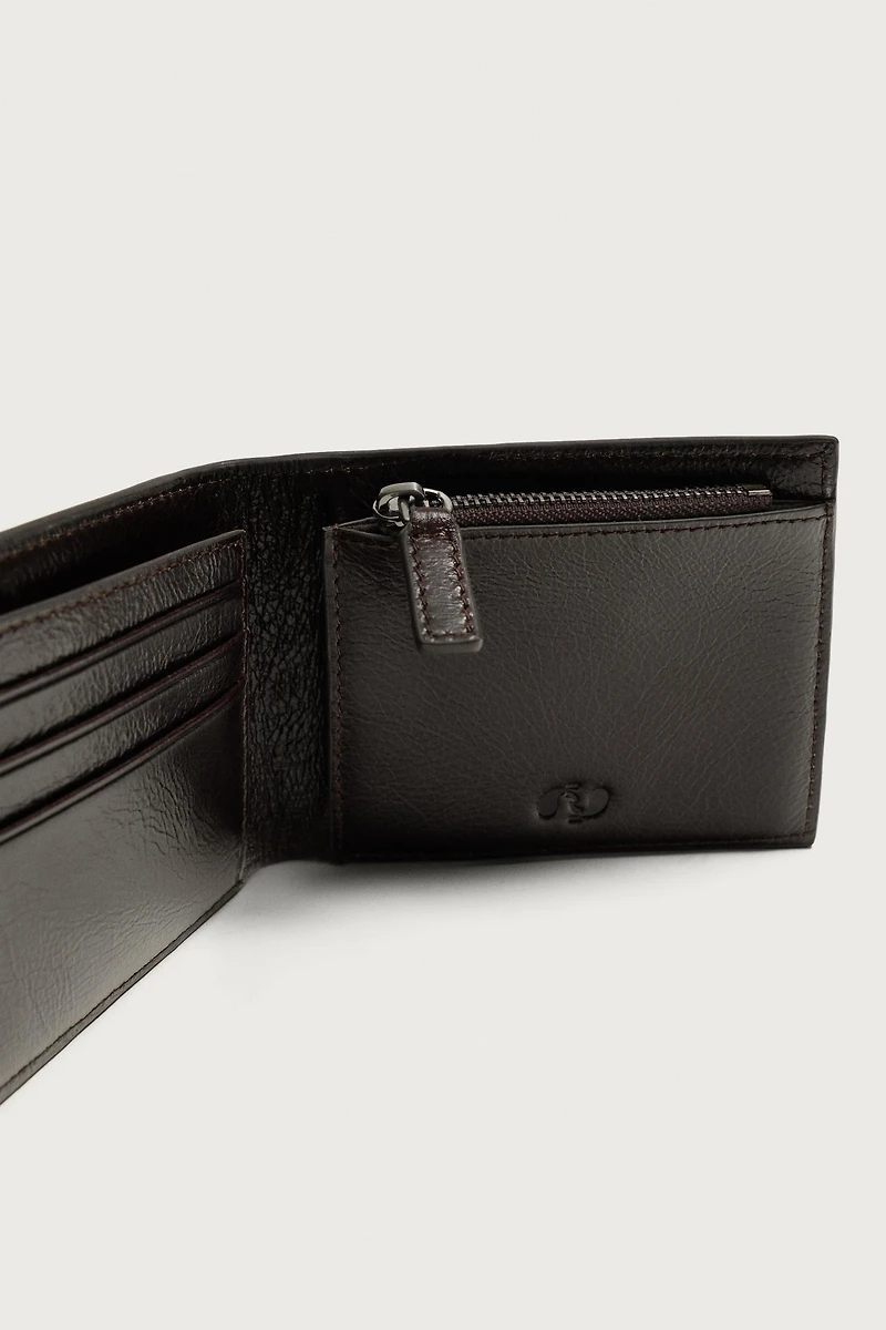 LEATHER WALLET