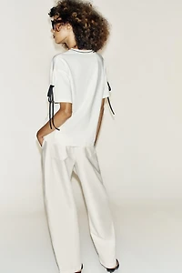 CONTRAST TRIM T-SHIRT