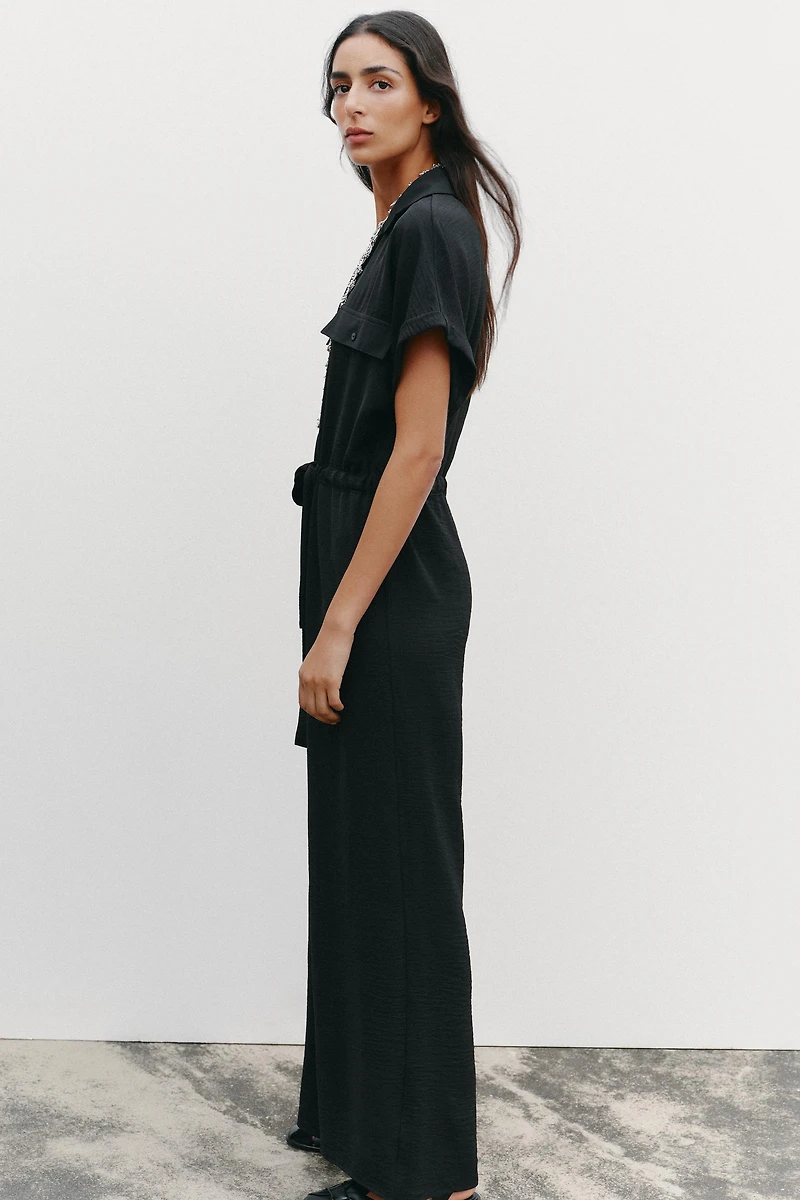 FLOWY POCKET JUMPSUIT