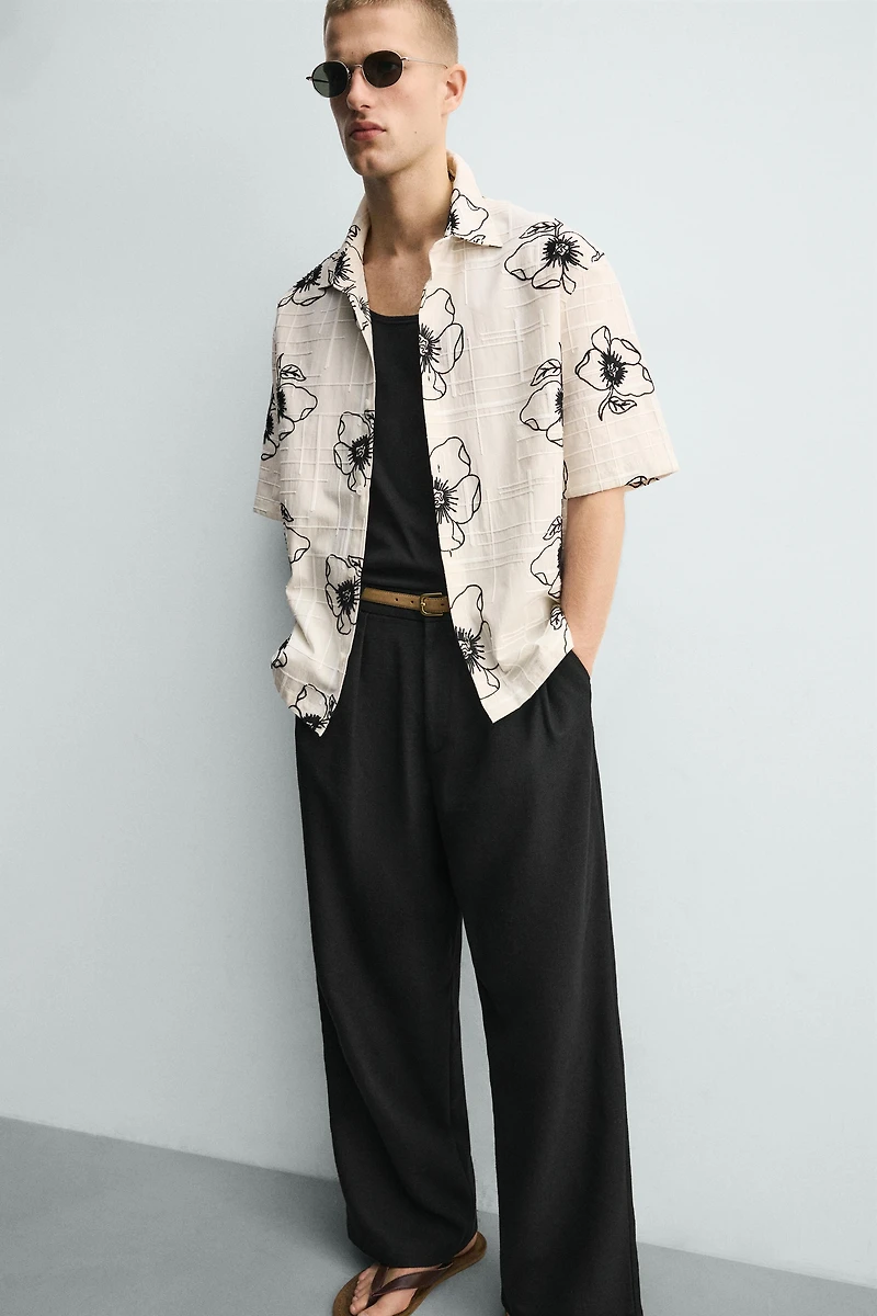 CHEMISE EN JACQUARD BRODERIE FLORALE
