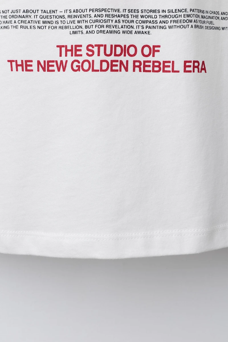 T-SHIRT À IMPRIMÉ PORTE-CLÉS