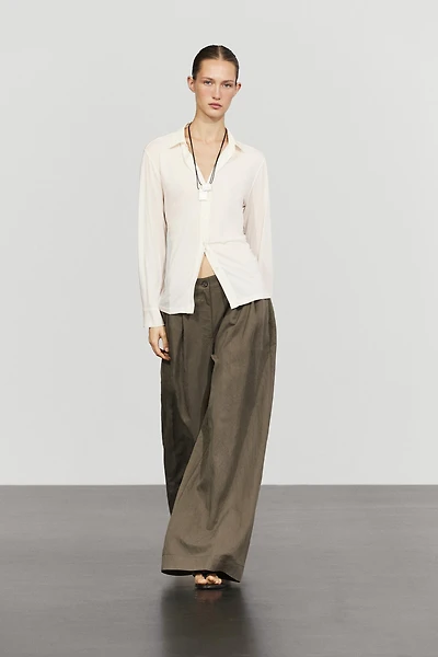 Pantalon wide leg fluide technique à plis