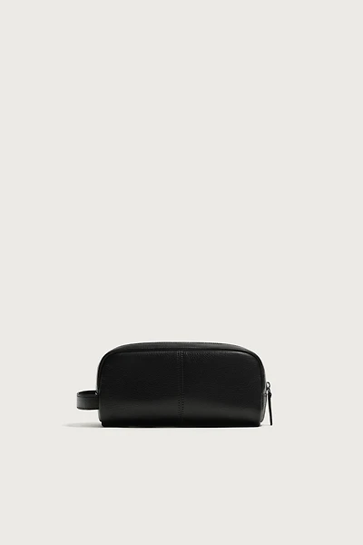 LEATHER TOILETRY BAG