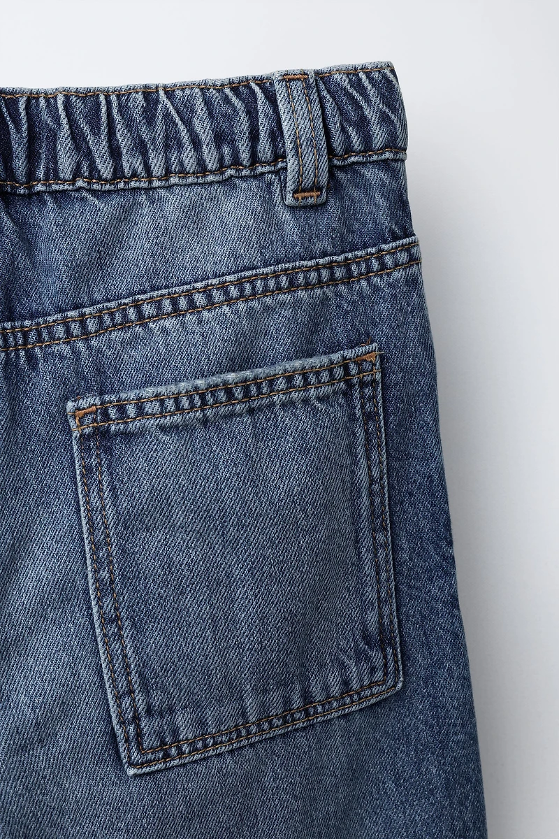 RIPPED RELAXED JEANS