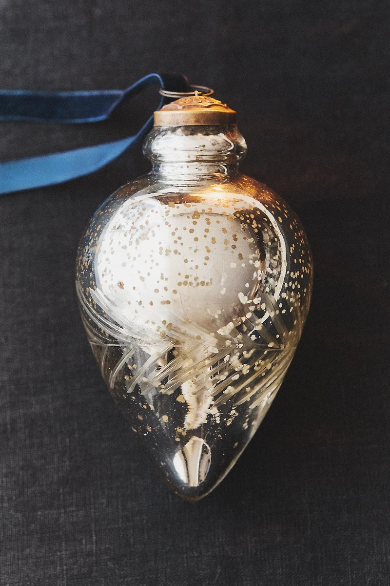 FLORAL DROP CHRISTMAS TREE ORNAMENT