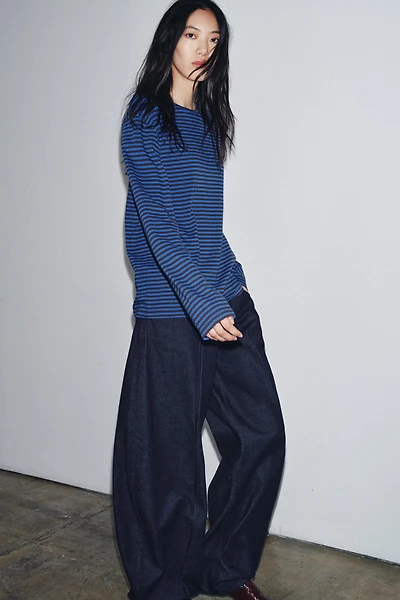 STRIPED LONG SLEEVE T-SHIRT