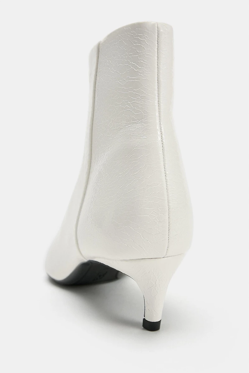 POINTED HEEL ANKLE BOOTS