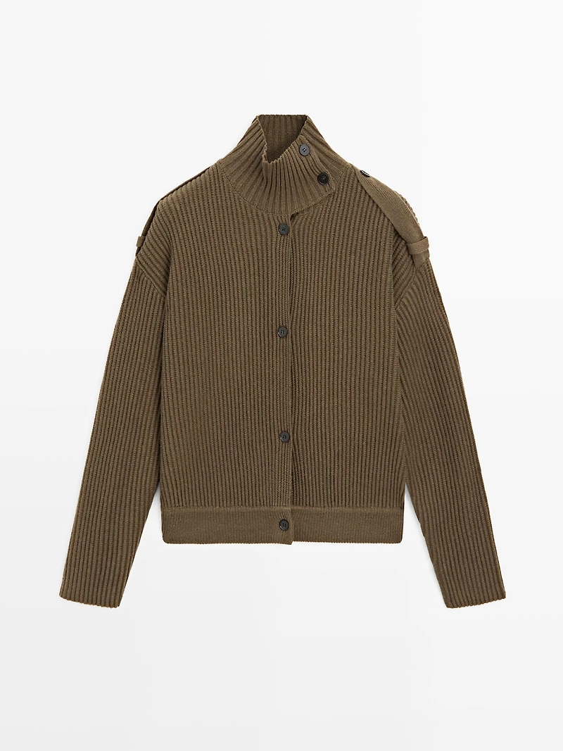 Wool knit cardigan with button details