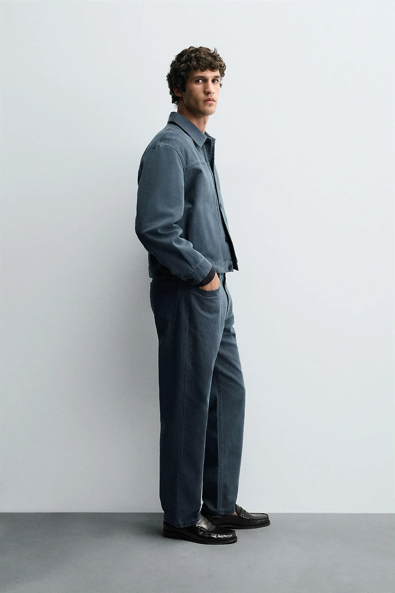 PANTALON STRAIGHT FIT DÉLAV