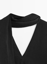 Blouse col V avec nœud - STUDIO