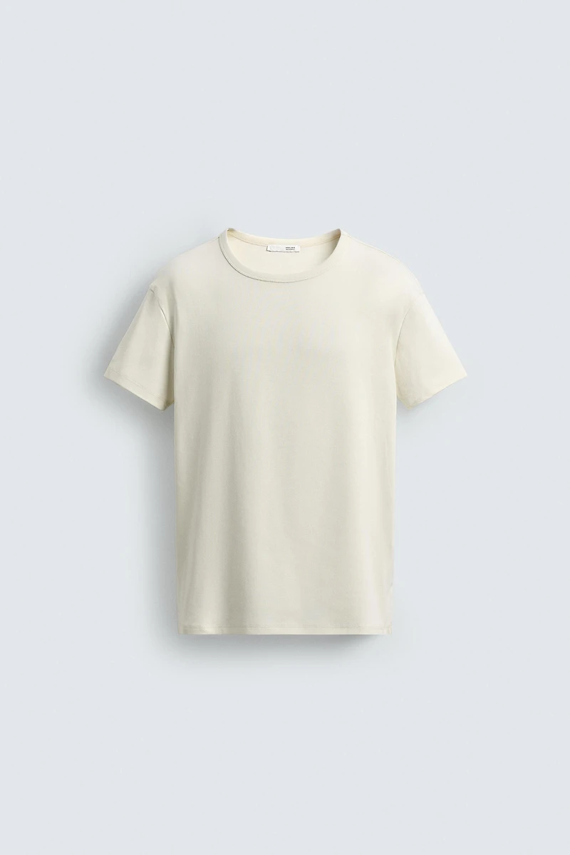 SLIM FIT T-SHIRT