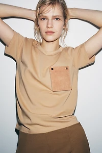 CONTRAST POCKET T-SHIRT