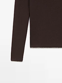 Long sleeve T-shirt with double layer trim