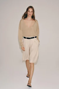 FINE KNIT V-NECK JUMPER