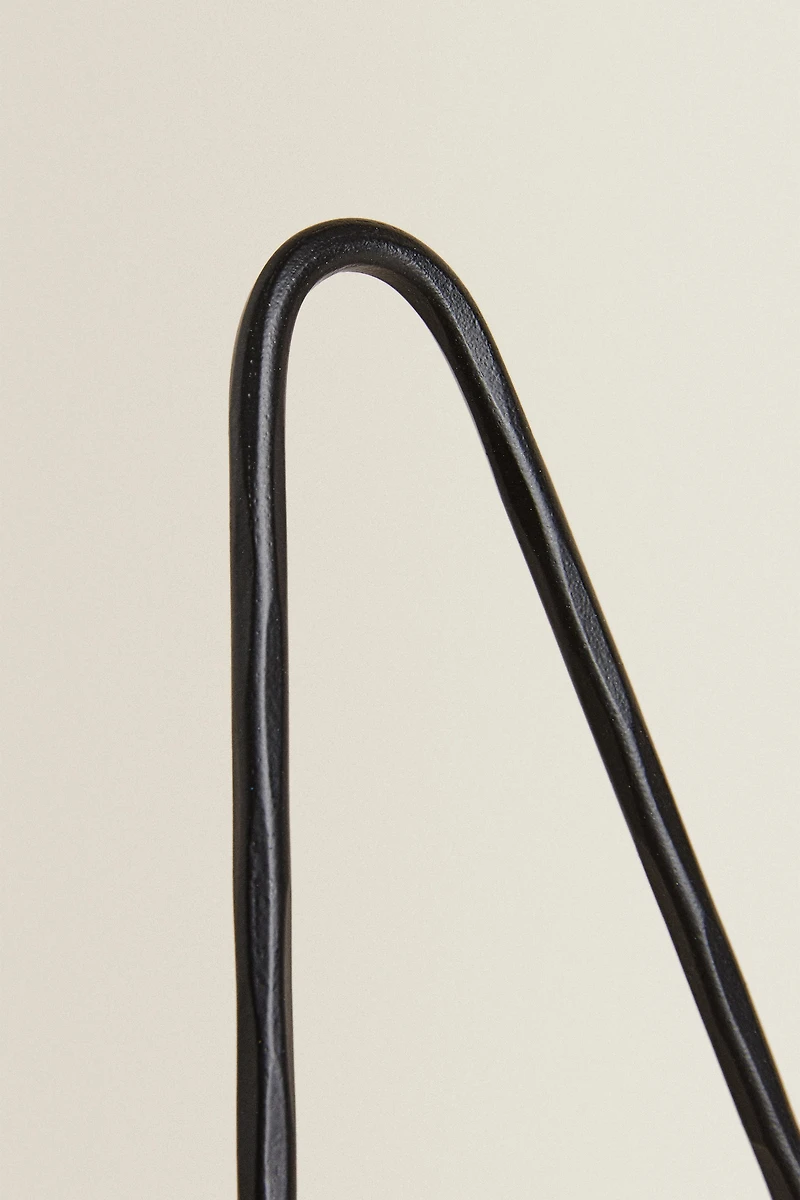 METAL STAND