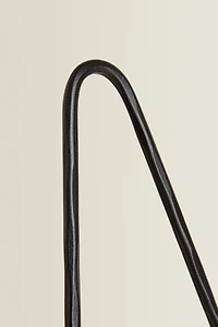 METAL STAND