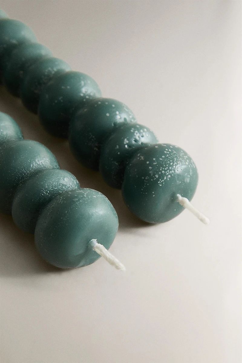 PACK OF WAVY DECORATIVE CANDLES (PACK OF 2)