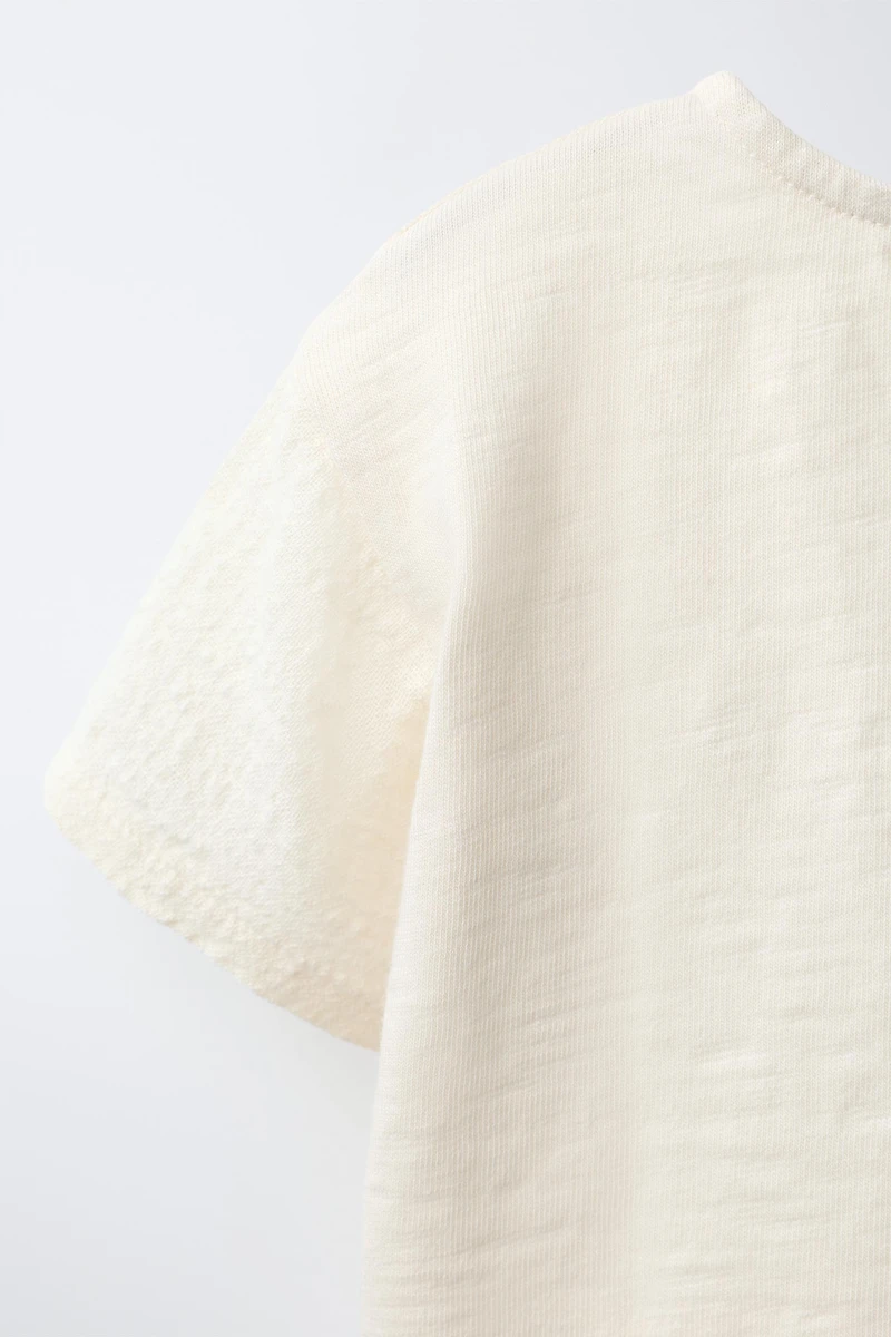 BUTTONED COMBINATION T-SHIRT