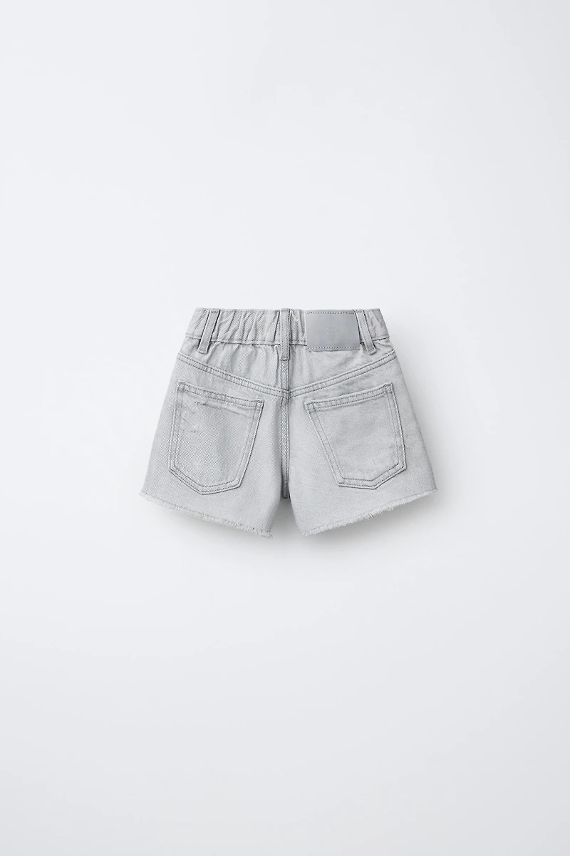 RIPPED DENIM SHORTS