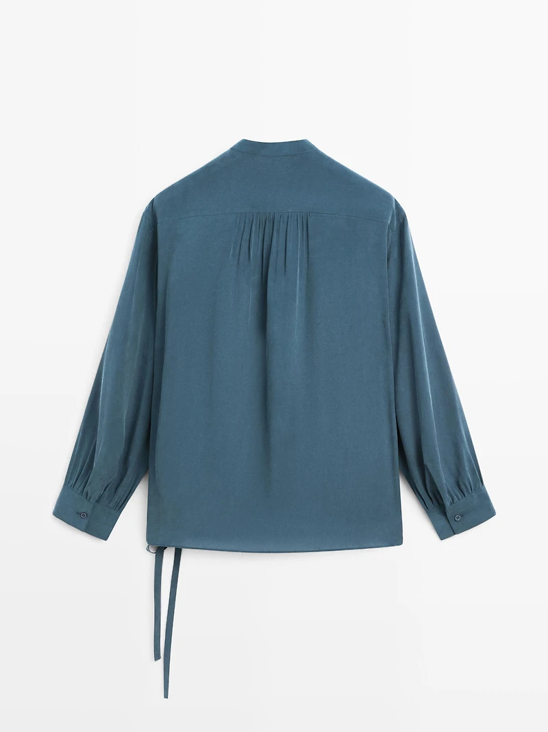 Blouse fluide cache-cœur