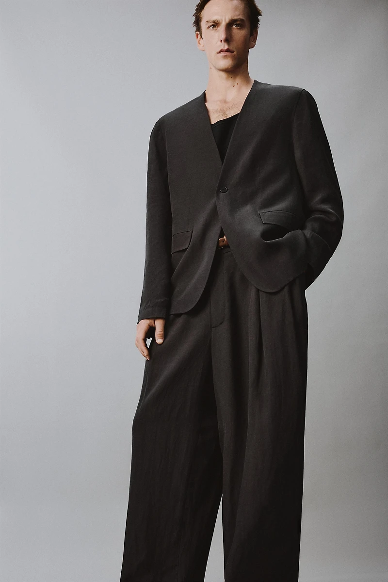 RELAXED FIT WIDE LEG SUIT PANTS