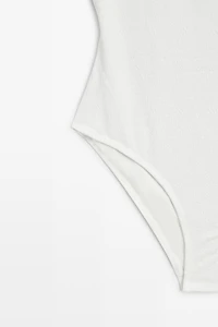 Textured asymmetric swimsuit