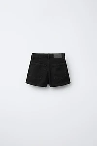 JUPE-SHORT EN JEAN À CLOUS