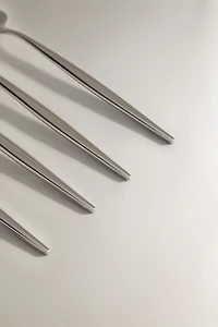 SET OF FORKS WITH THIN HANDLES (SET OF 4)