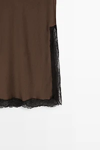 Lace-trimmed midi skirt
